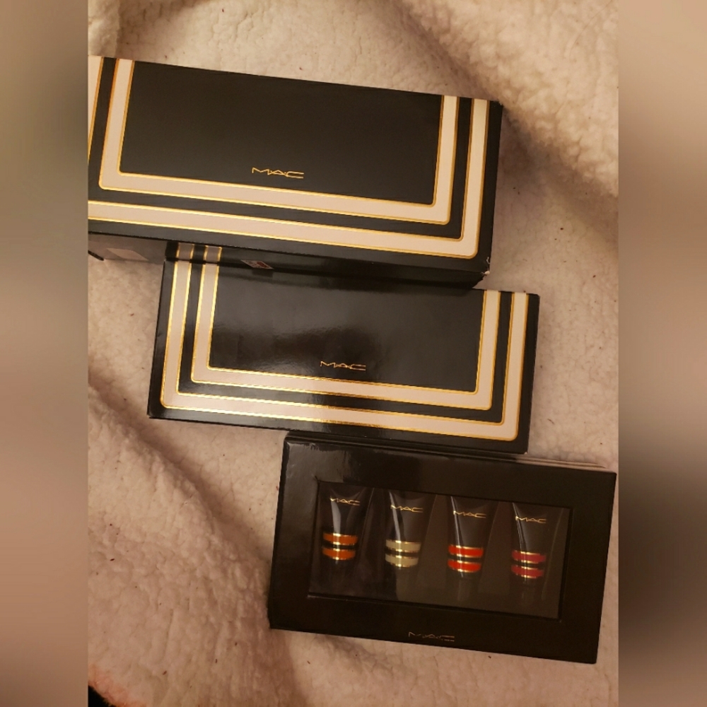 MAC Stroke of Midnight/Nocturnals kits